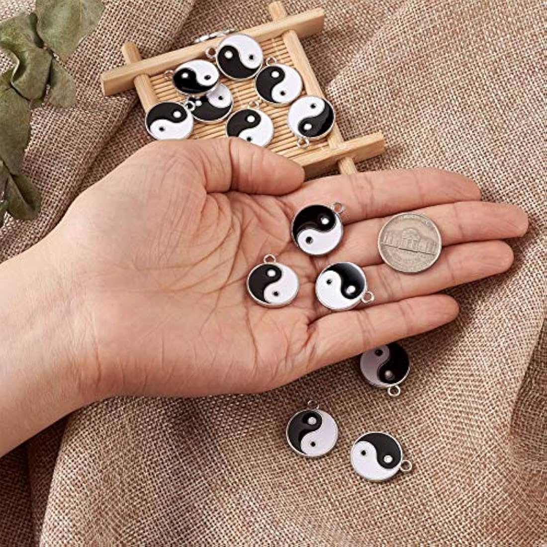 Dijes y Medallas, de esmalte 21x18 mm Yoga Meditación