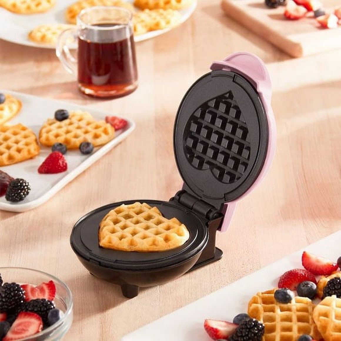 Mini Waffle Maker 4 - Compact, Antiadherente, Fácil de Limpiar