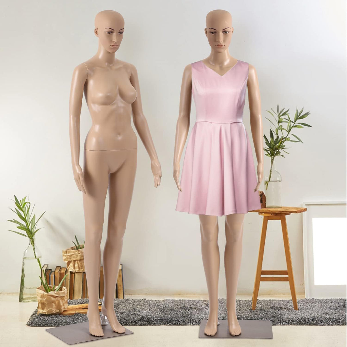 Maniquí Torso Mujer 69 Ajustable con Base Metálica Modelo Realista