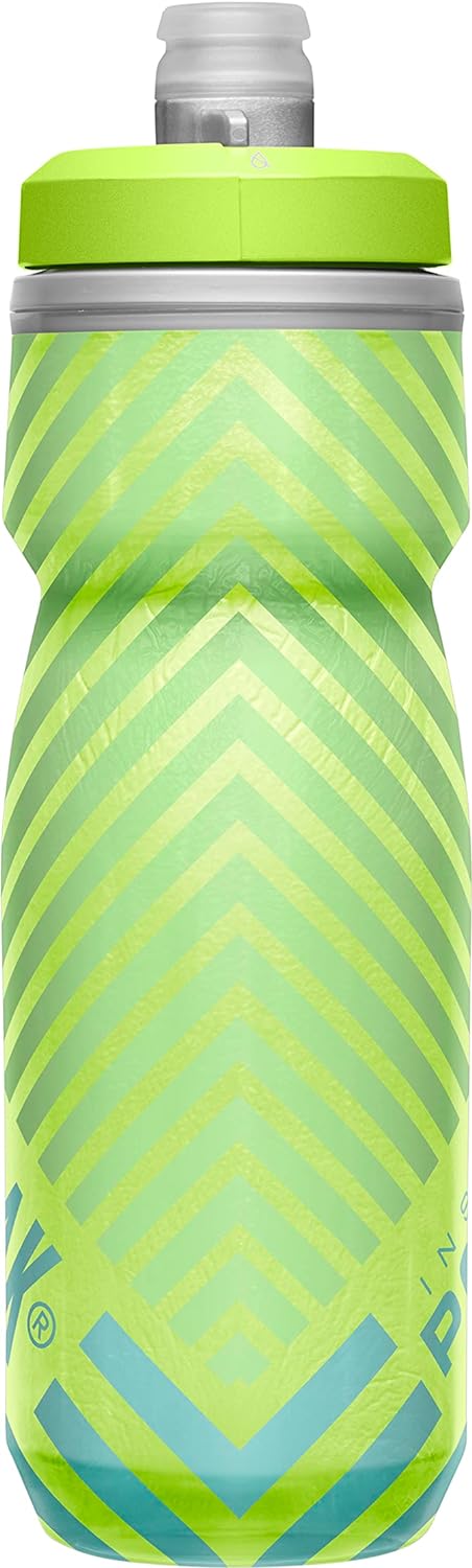 CamelBak Podium Chill Botella de agua aislada para bicicleta, botella fácil de apretar, se adapta a la mayoría de jaulas de bicicleta, 21 onzas, rayas limas/azules