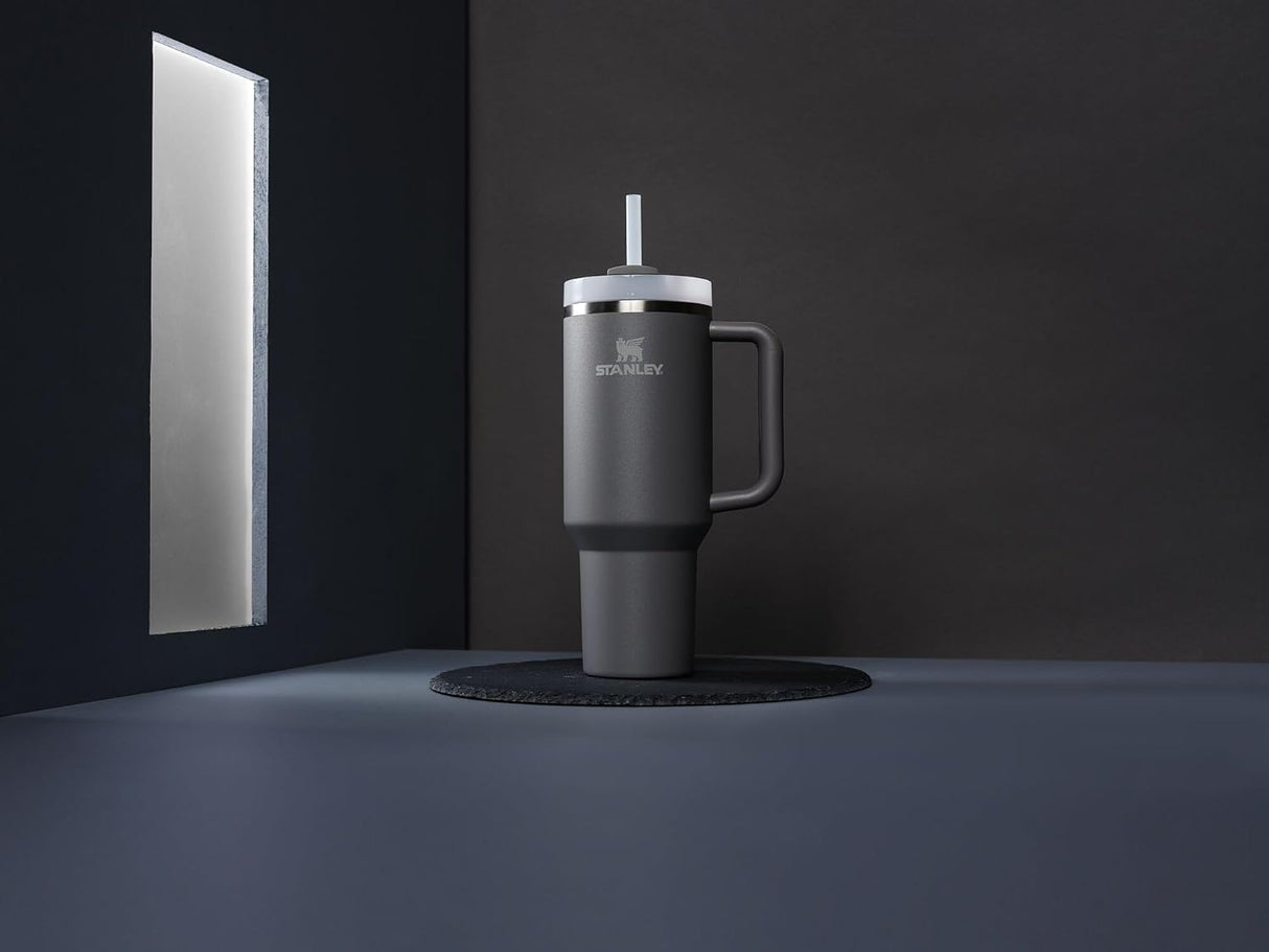 Stanley Quencher H2.0 FlowState - de acero inoxidable tapa y popote para agua, té helado o café