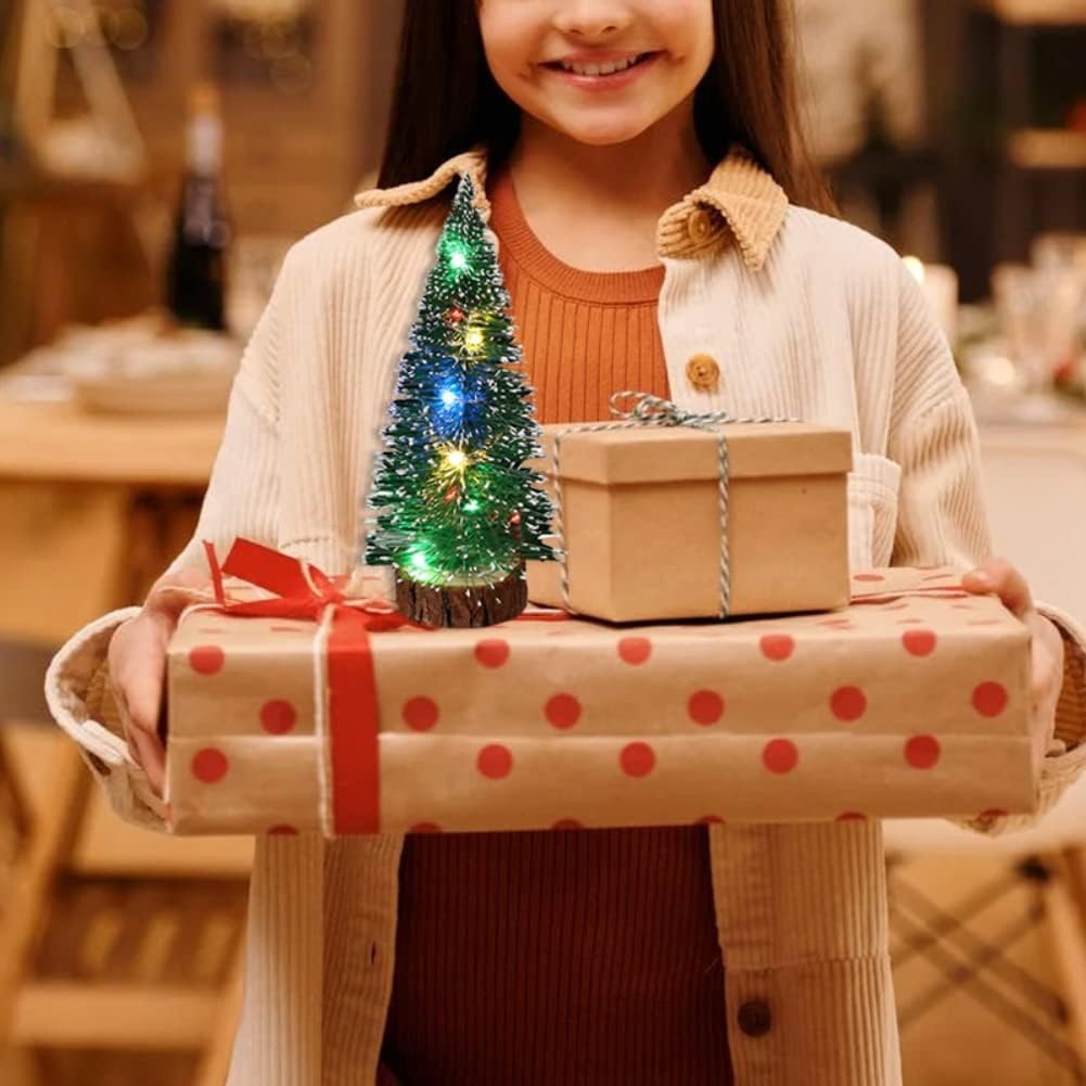 Árbol de Navidad Mini Ochine con Luces LED y Base de Madera