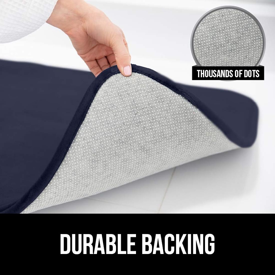 Alfombra de baño absorbente, lavable a máquina.
