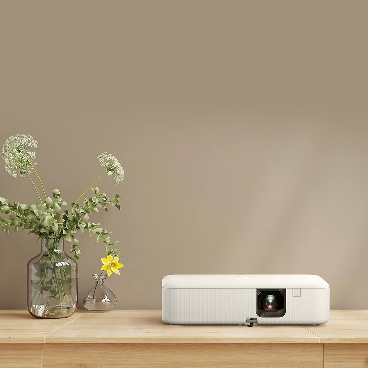 Proyector portátil Epson EpiqVision Flex CO-FH02, Full HD 1080p