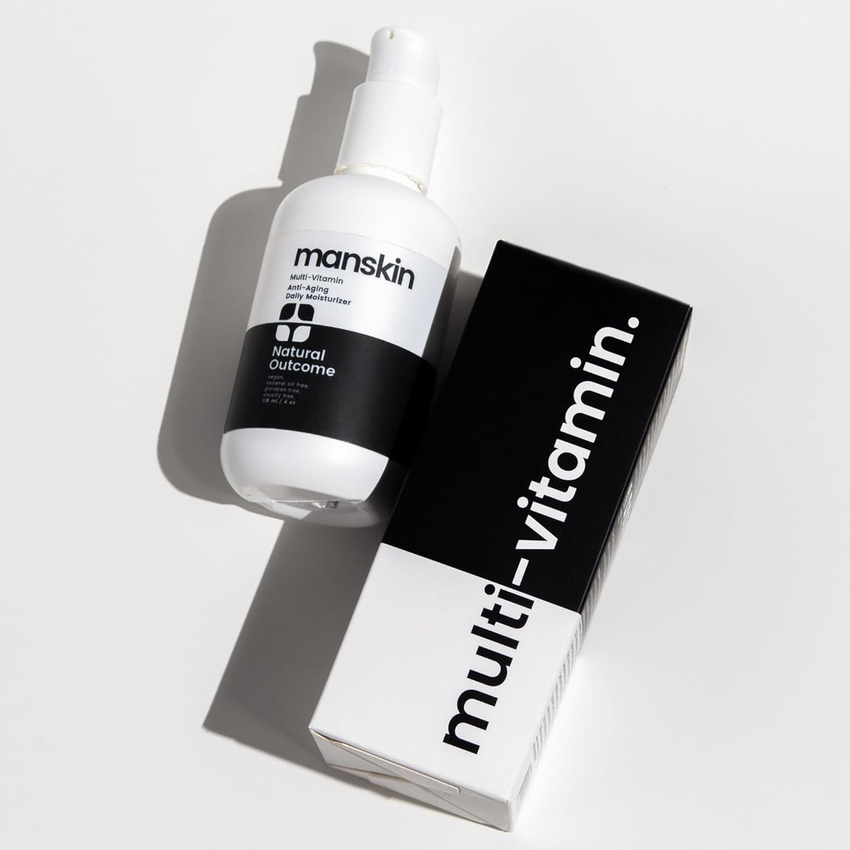 Crema humectante natural outcome para la piel del hombre