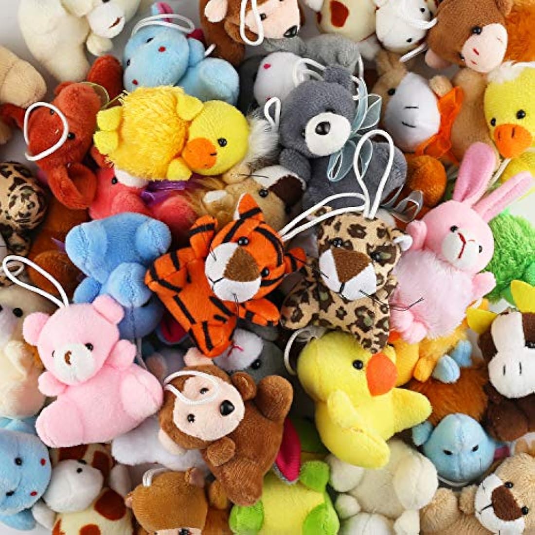 Juego de juguetes de peluche de 28 piezas animales pequeños