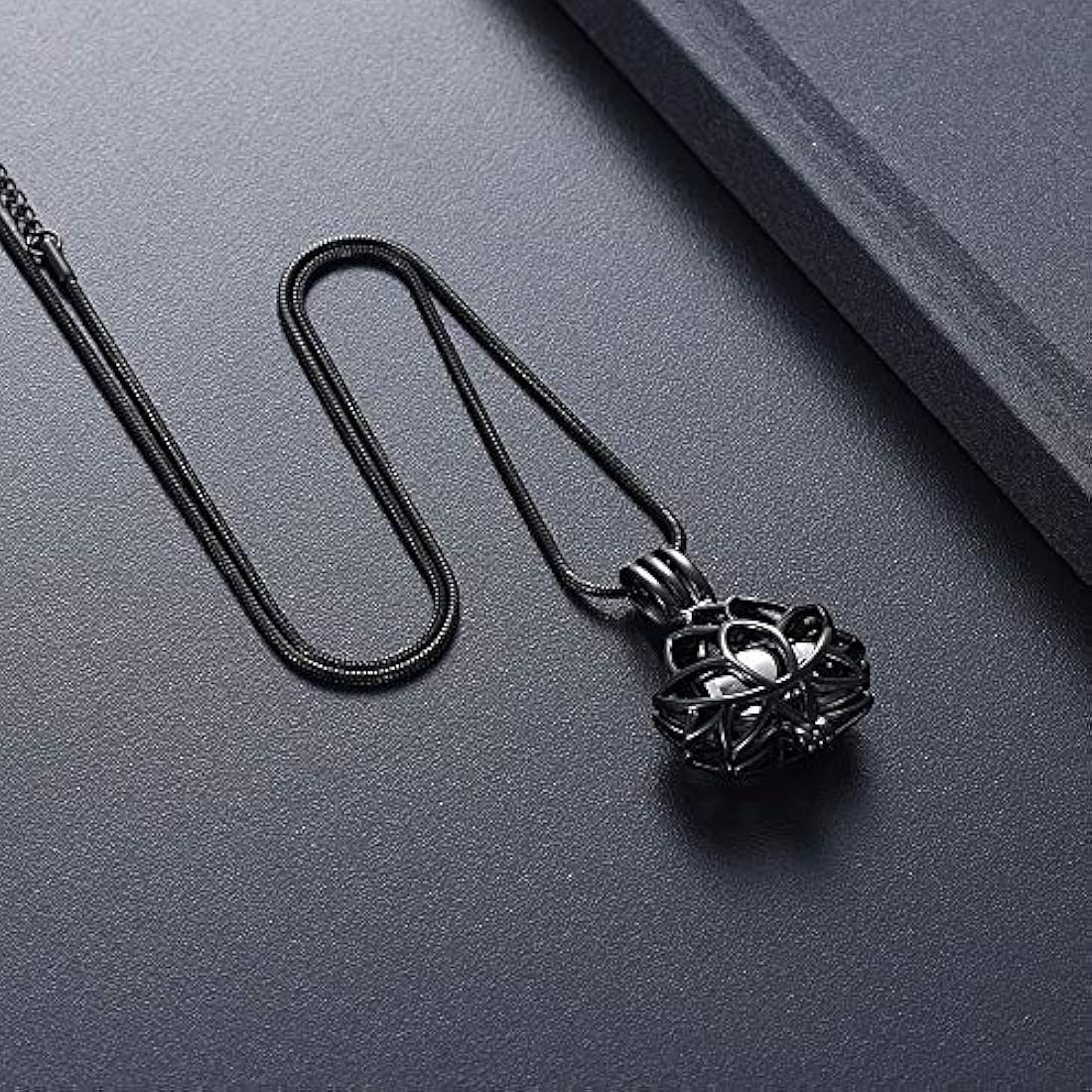 Collar con urna para cenizas negro 0.78 x 0.49