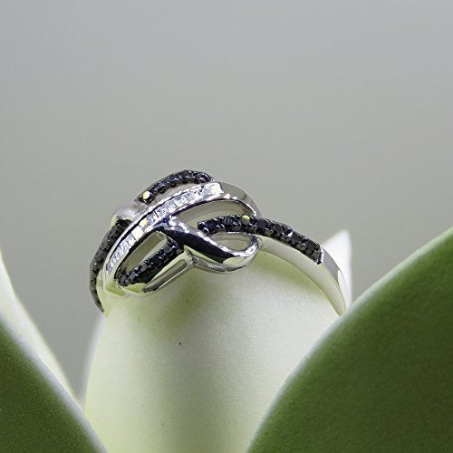 Diamante De 0.20 Quilates (ctw) Redondeado Y Baguette Cut