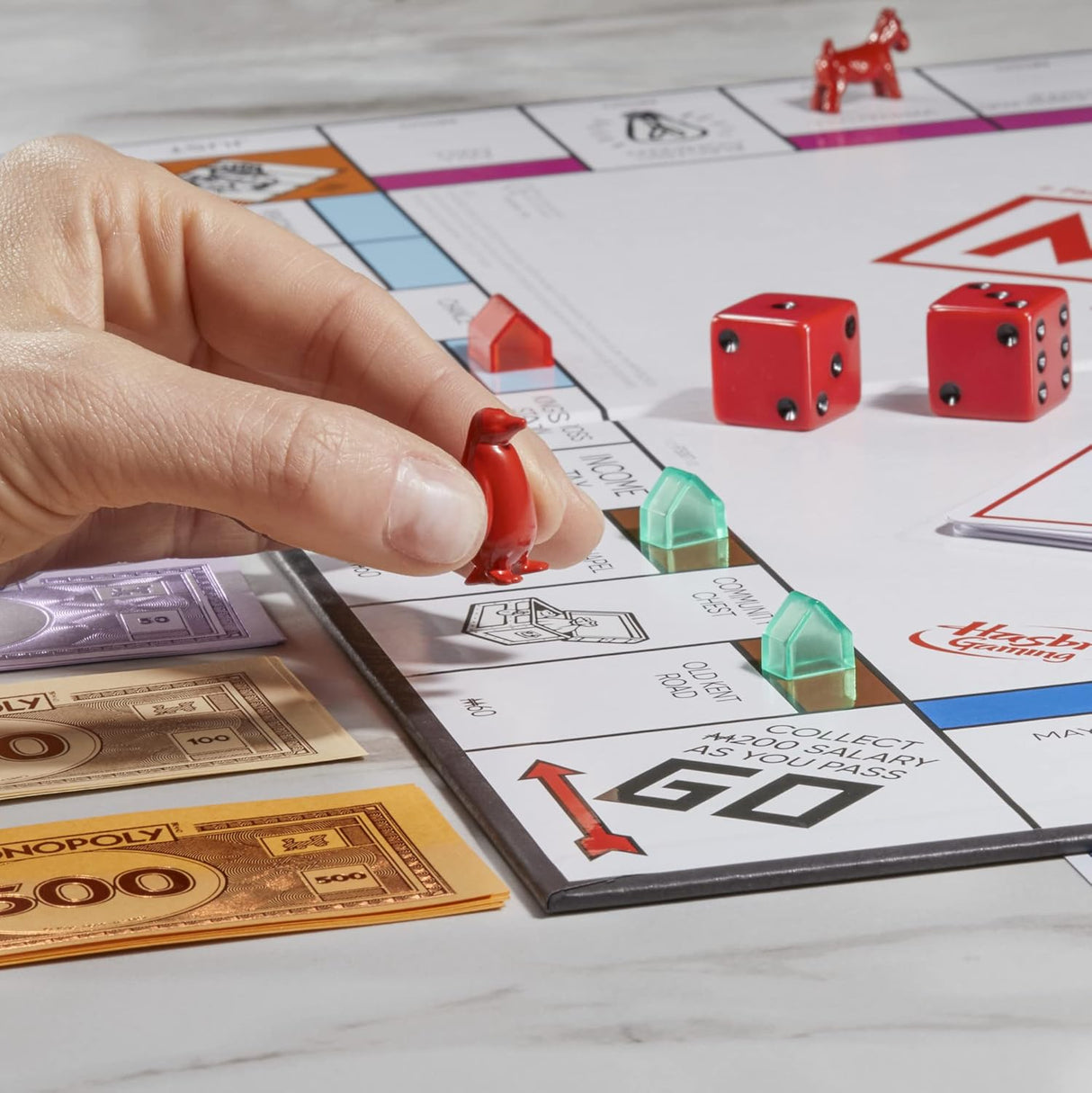 Juego de Mesa Monopoly Signature, 2-6 Jugadores, Edición Familiar