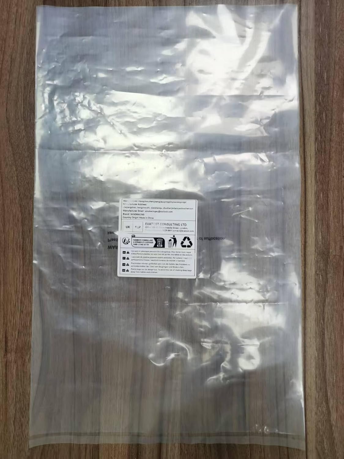 Cueva para Gatos, Marca XYZ, Suave y Caliente, Modelo ABC123