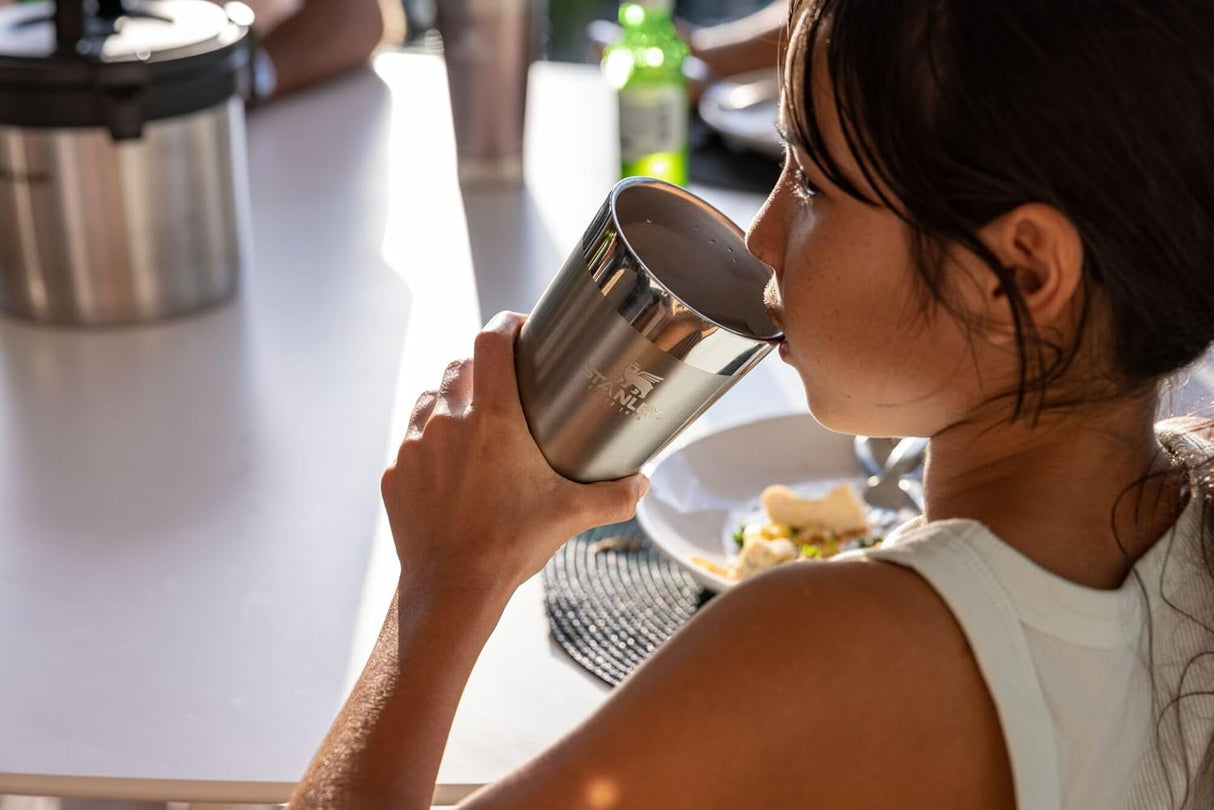 Vaso de pinta aislado al vacío