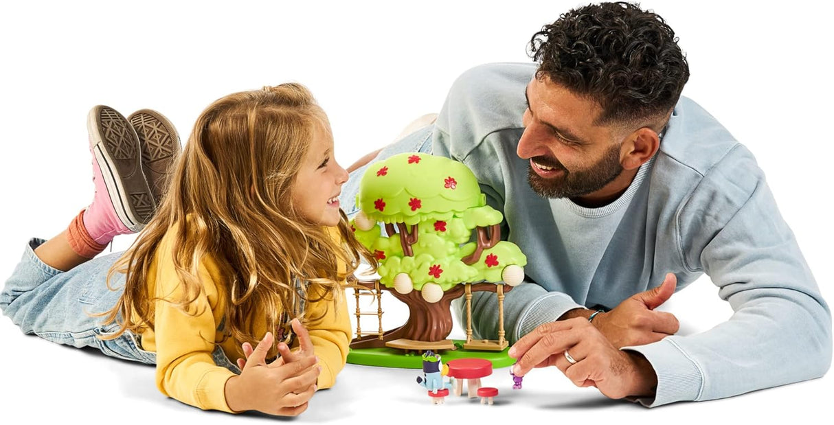 Juego de Árbol BLUEY con Escondite, Figuras y Accesorios
