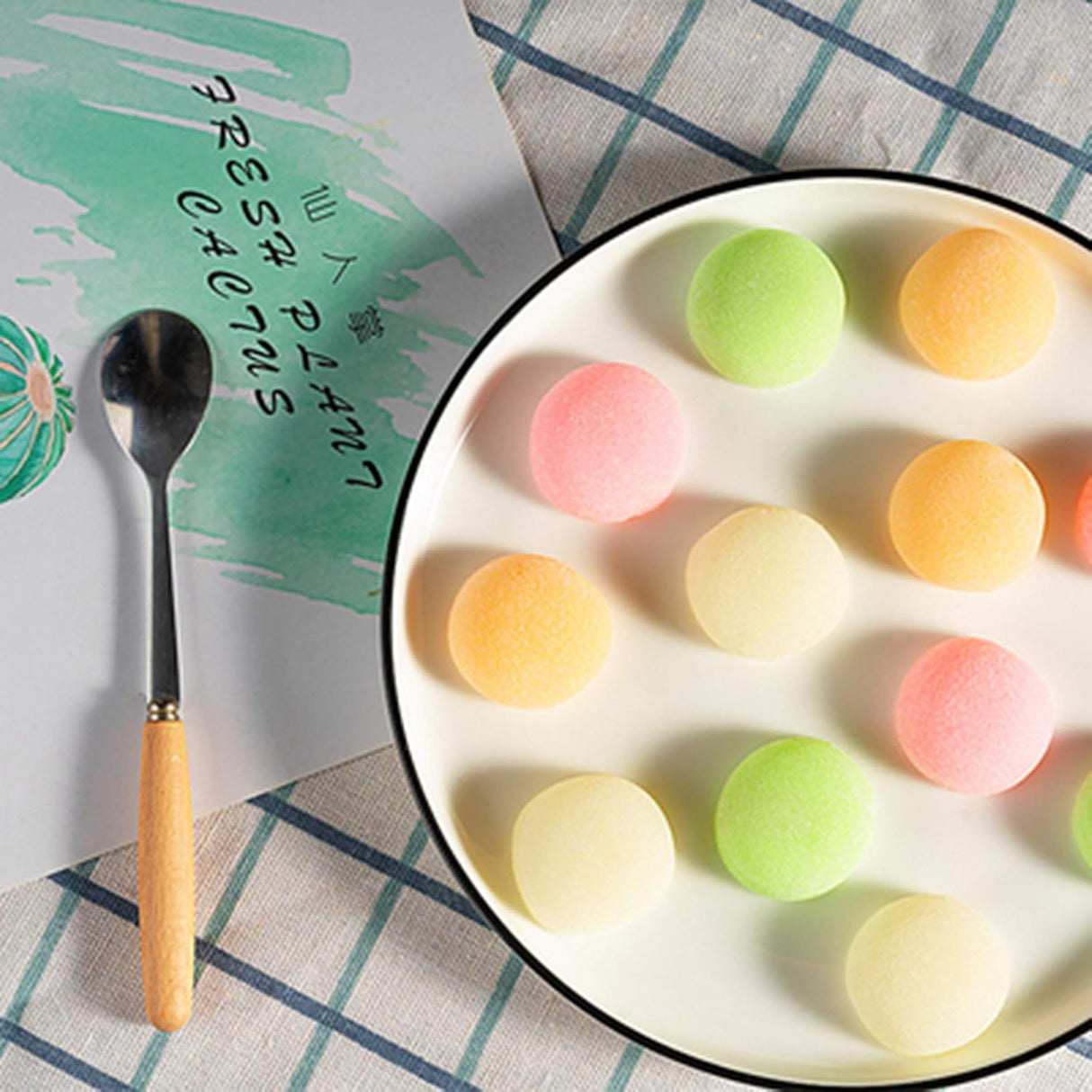 Mochi de sabor a fruta japonesa, mango de fresa y daifuku