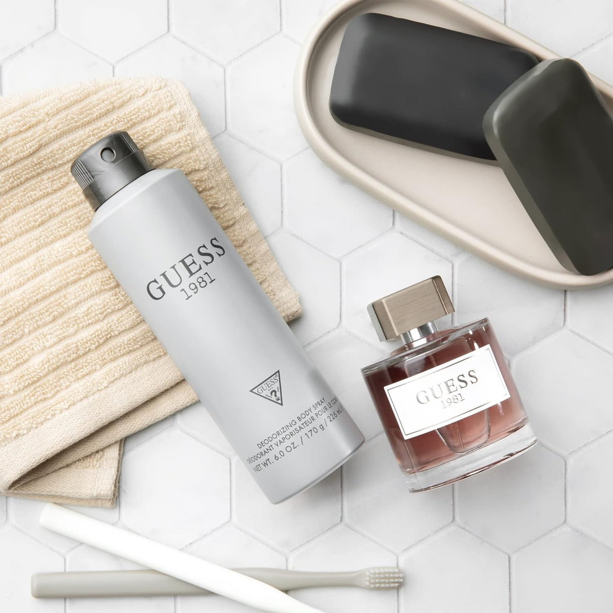 Set de regalo Eau de Toilette Homme - Spray, Desodorante y Gel