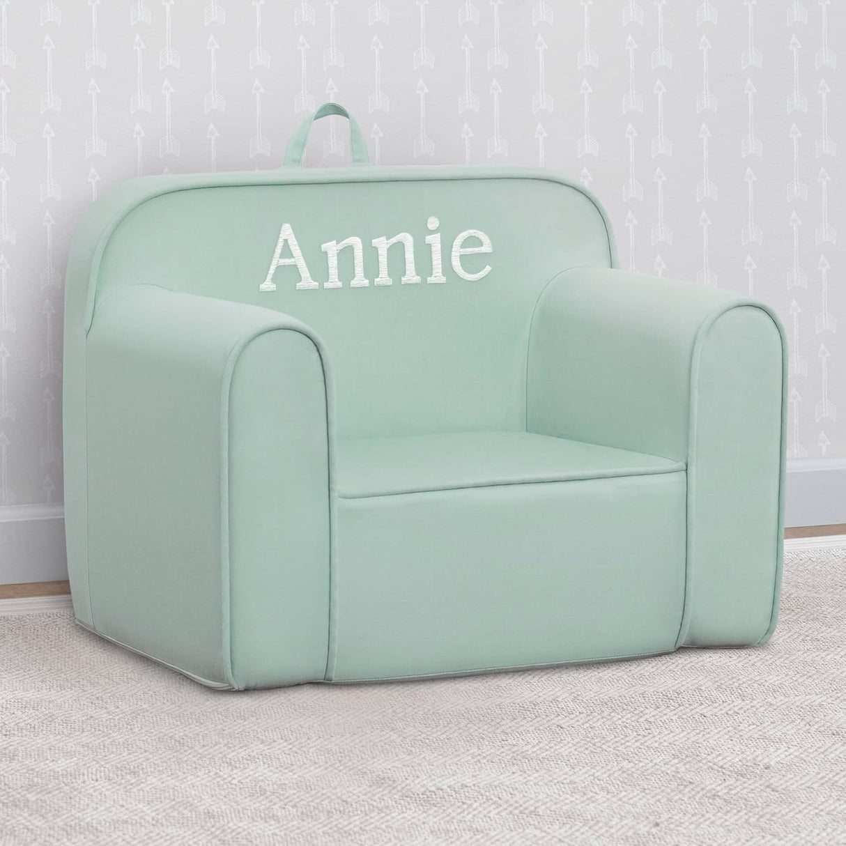 Silla Cozee personalizada, salvia. Delta Children