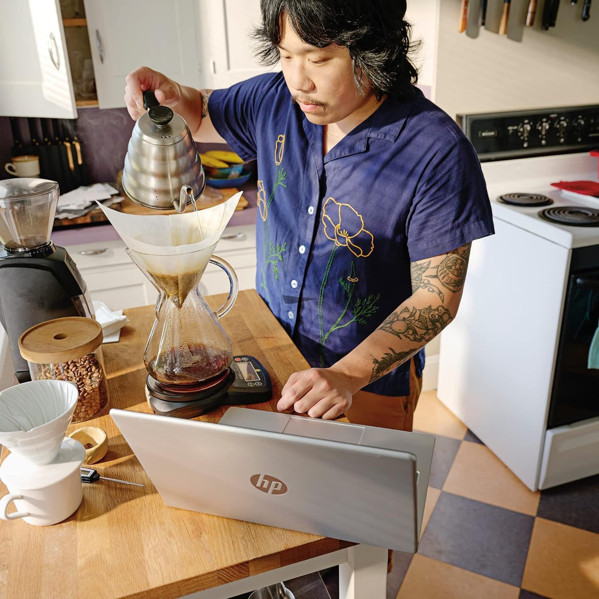 Laptop HP 14 FHD, Intel N200, 16GB RAM, 1TB SSD, Win 11