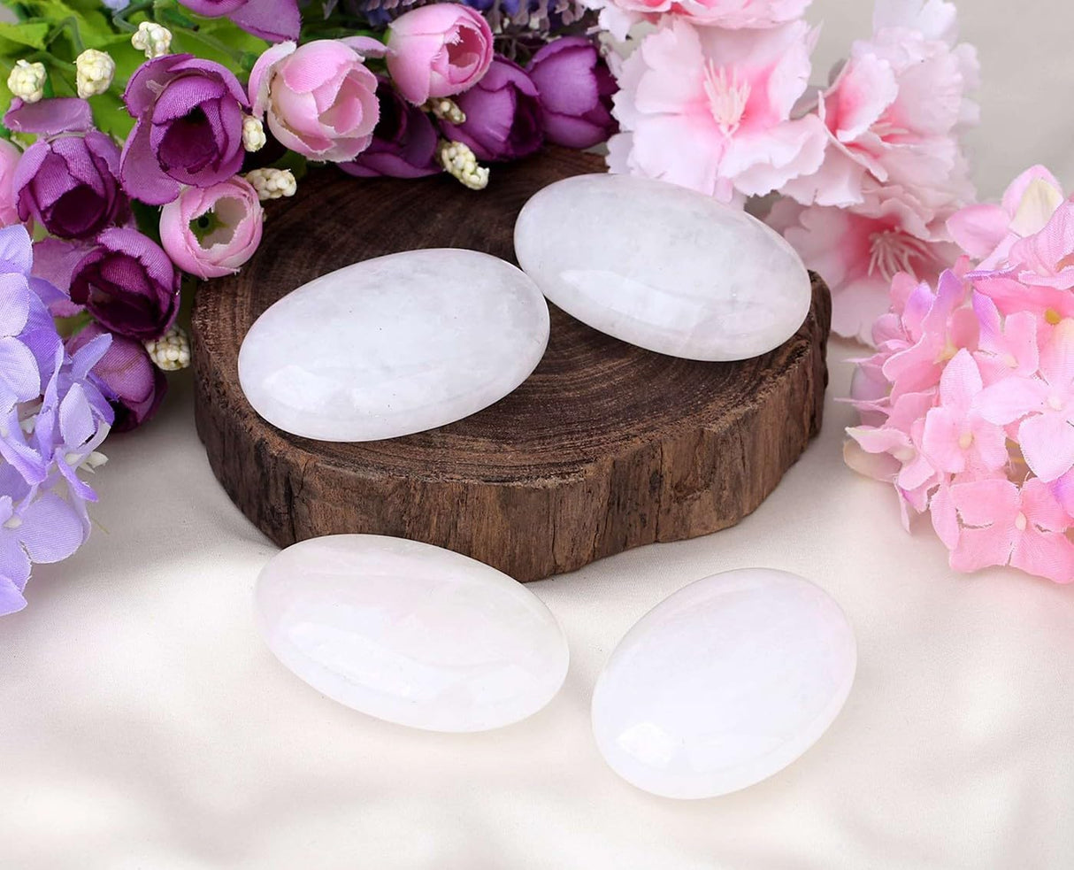 Piedra de Palma de Cuarzo Claro 2.4" - Energía y Sanación