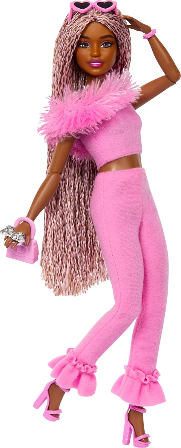 Barbie Deluxe Style Muñeca, Outfit Barbiecore, Trenzas, Accesorios