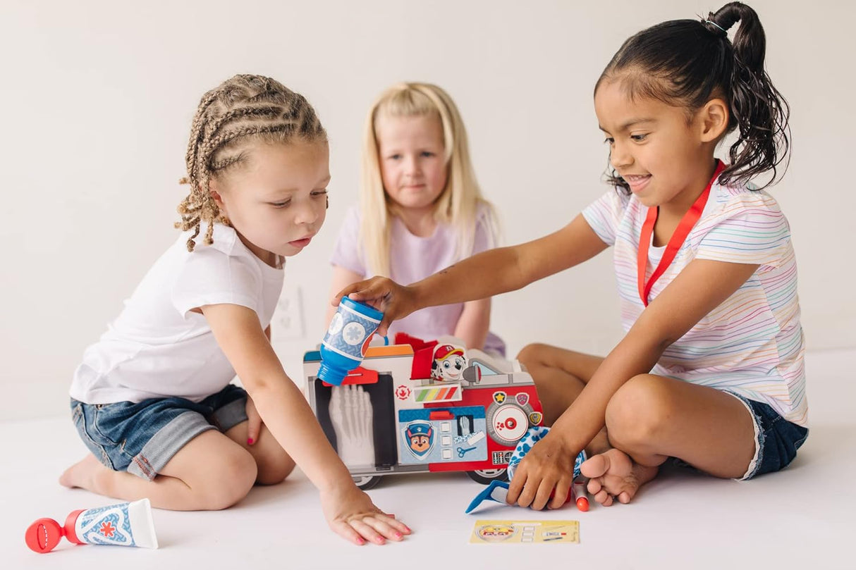 Kit de Rescate EMT de Madera PAW Patrol - 14 Piezas, Marshall