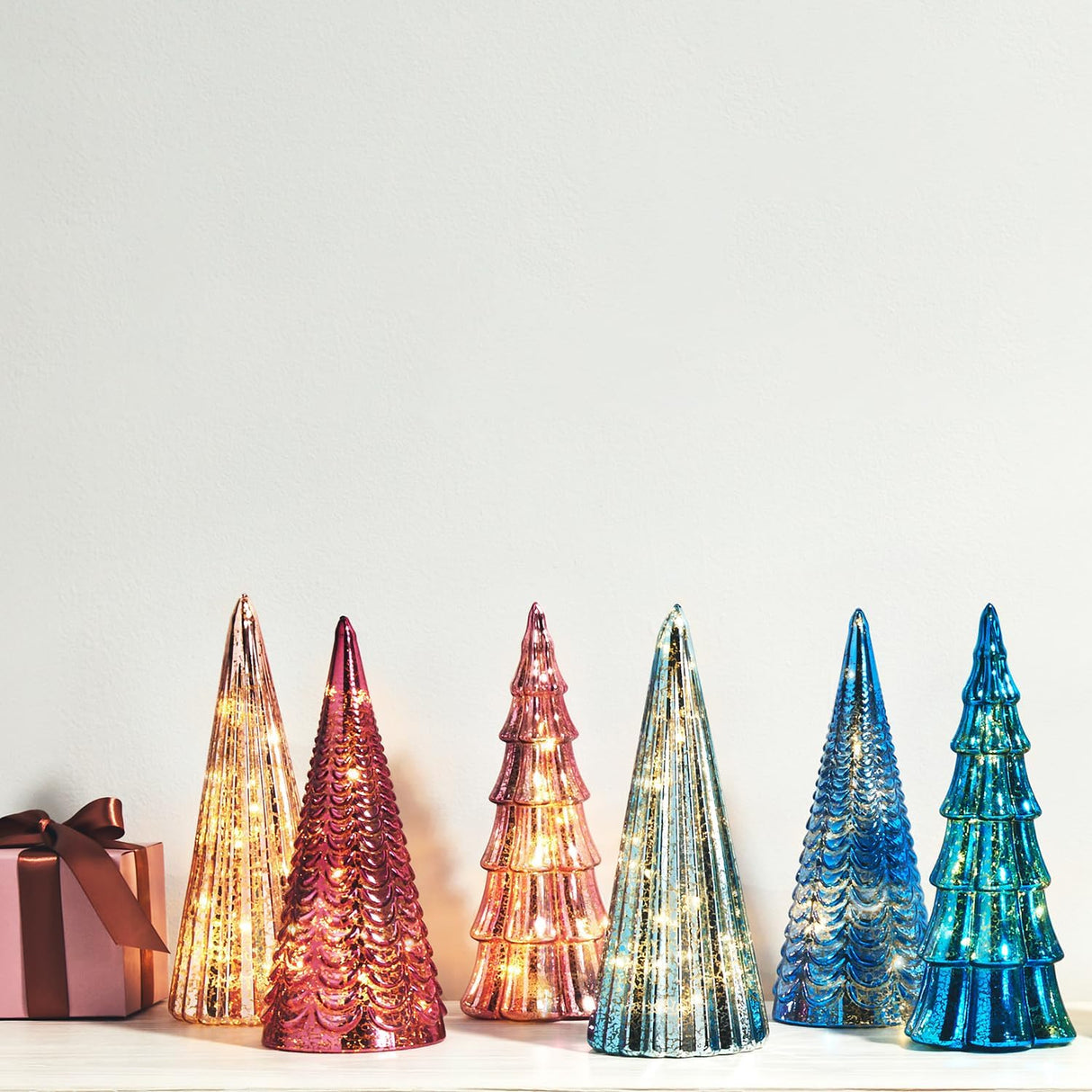 Árboles de Navidad LampLust con luces, Set de 3, 10 pulgadas