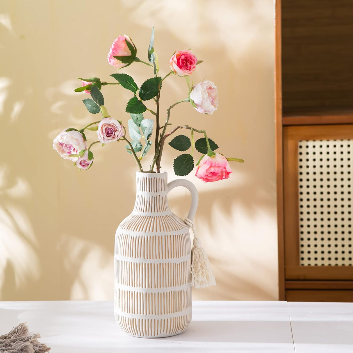 Vaso de Cerámica con Asa y Borlas - Decoración Rústica 10