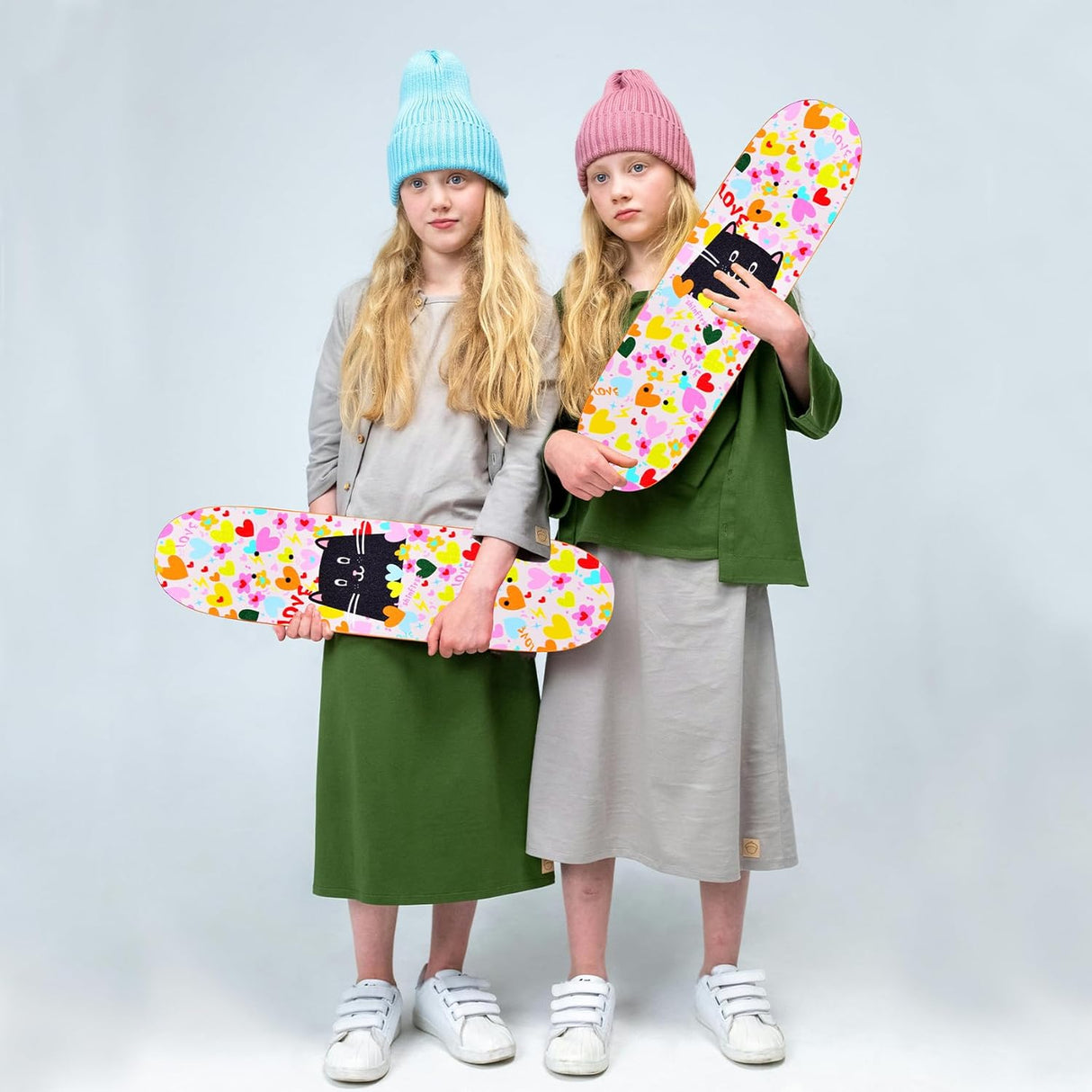 Patineta Completa de 31 Pulgadas con Diseño de Unicornio y Calavera