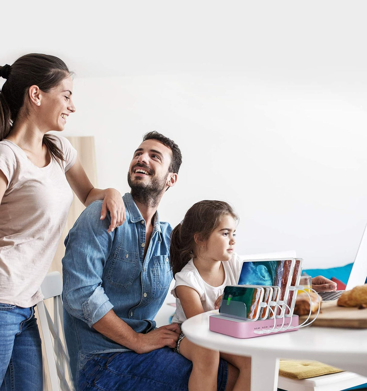 Cargador o Base de estación de carga USB de 5 puertos rosado