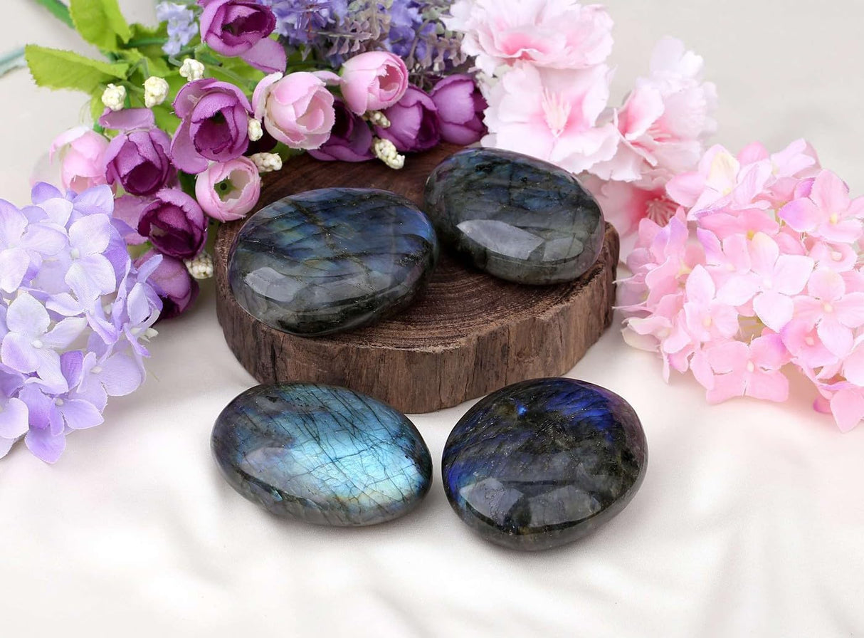 Piedra de palma de labradorita pulida, efectos calmantes