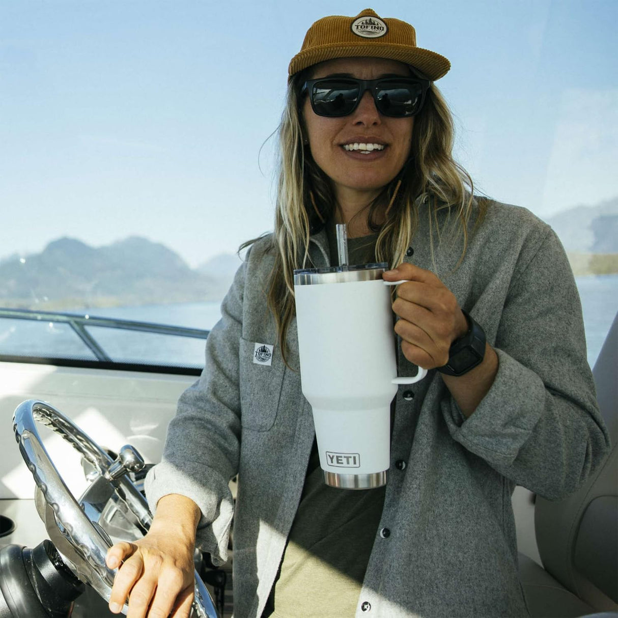 Taza YETI Rambler con Asa y Sorbete, Limonero