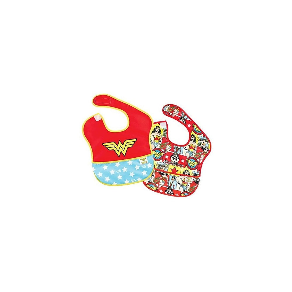 Babero con capa, diseño de DC Comics