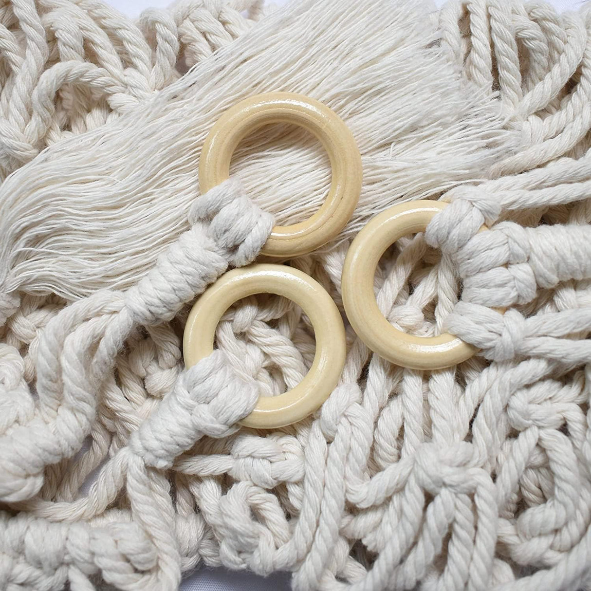 Hamaca Macramé para Peluches - Organizador Esquinero con Borlas