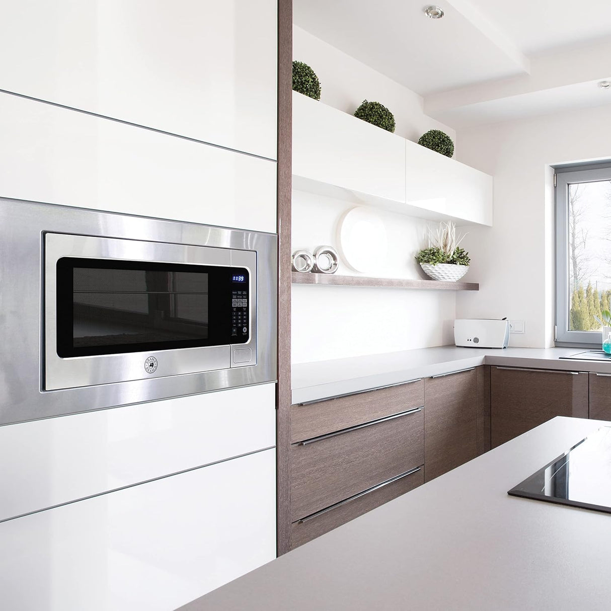 Horno Microondas BRAMA 1200W, 10 Niveles, 2.2 Cu.Ft.