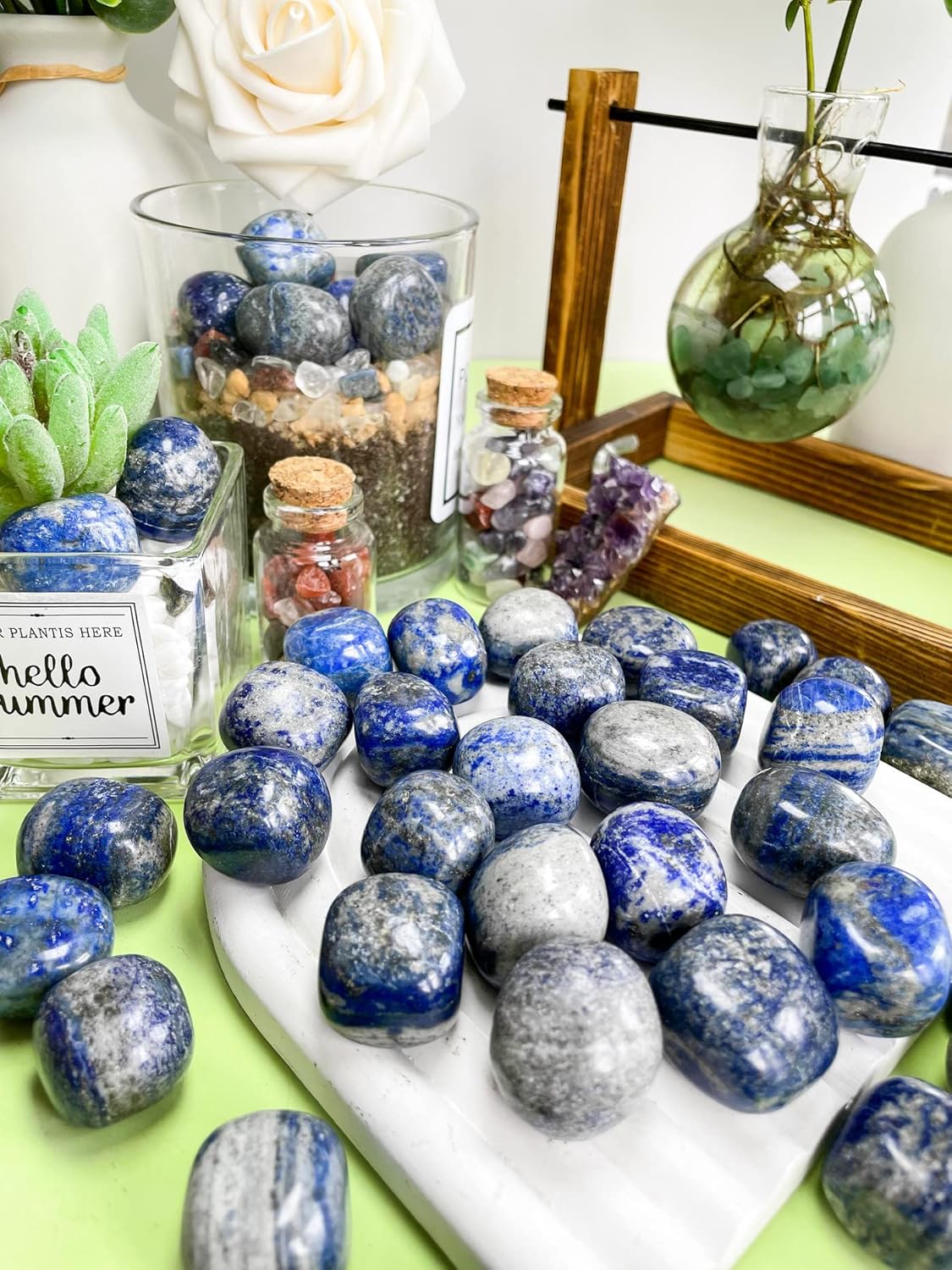 Conjunto de piedras de cristal Lapislázuli pulidas e irregulares