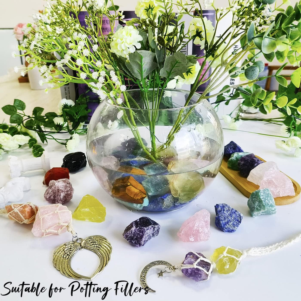 Cristales y piedras crudos de fluorita de cuarzo rosa amatista