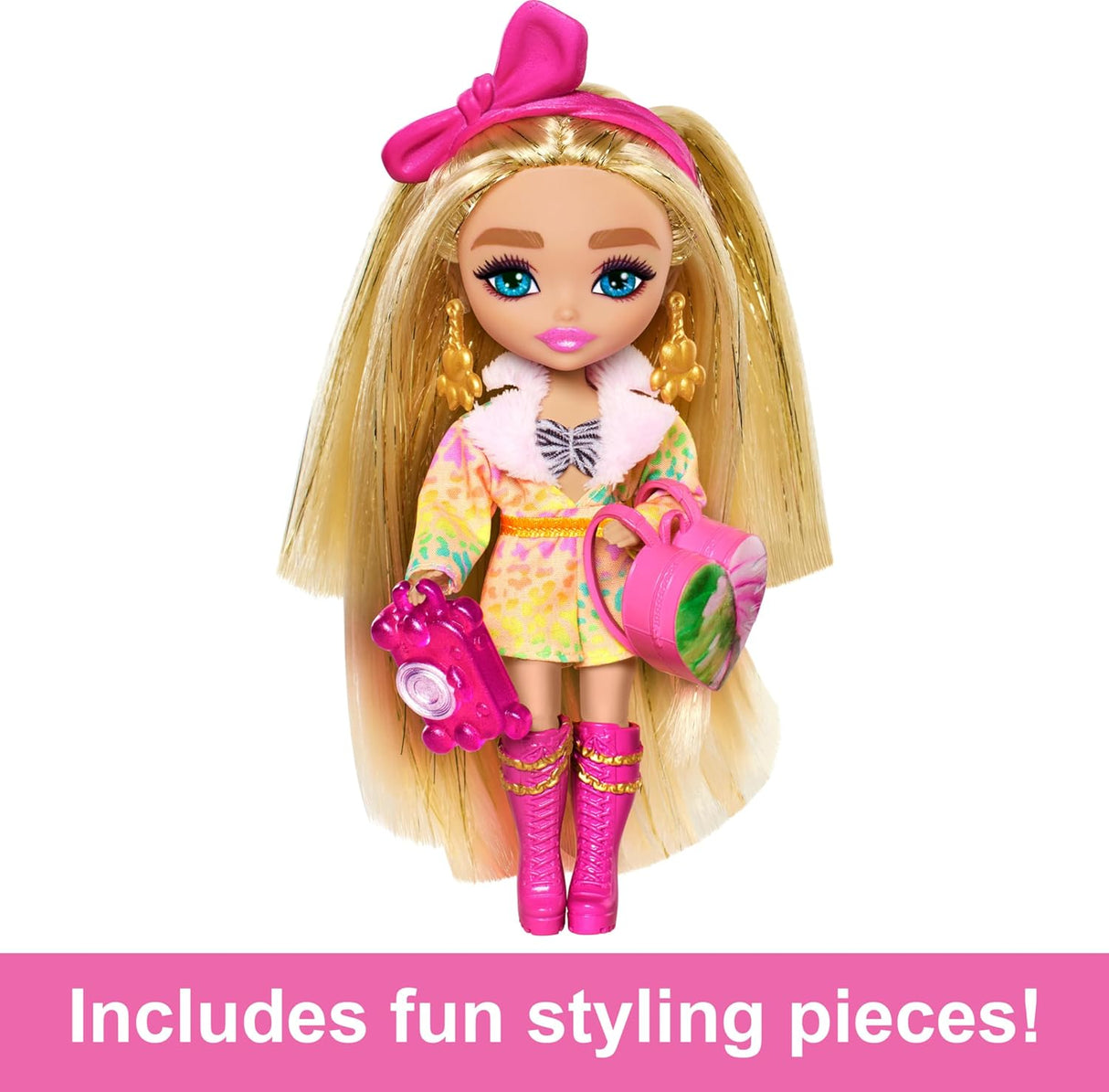 Barbie Extra Fly Minis Muñeca Viaje con Pelo Largo y Atuendo Animal 5.5