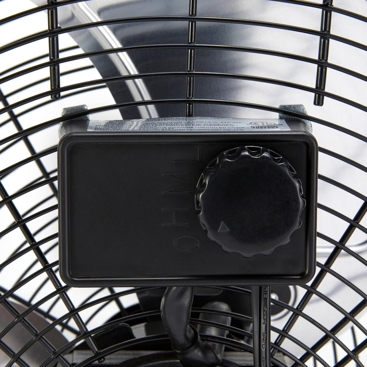 Ventilador Industrial de Alta Velocidad Amazon Basics 18 100W