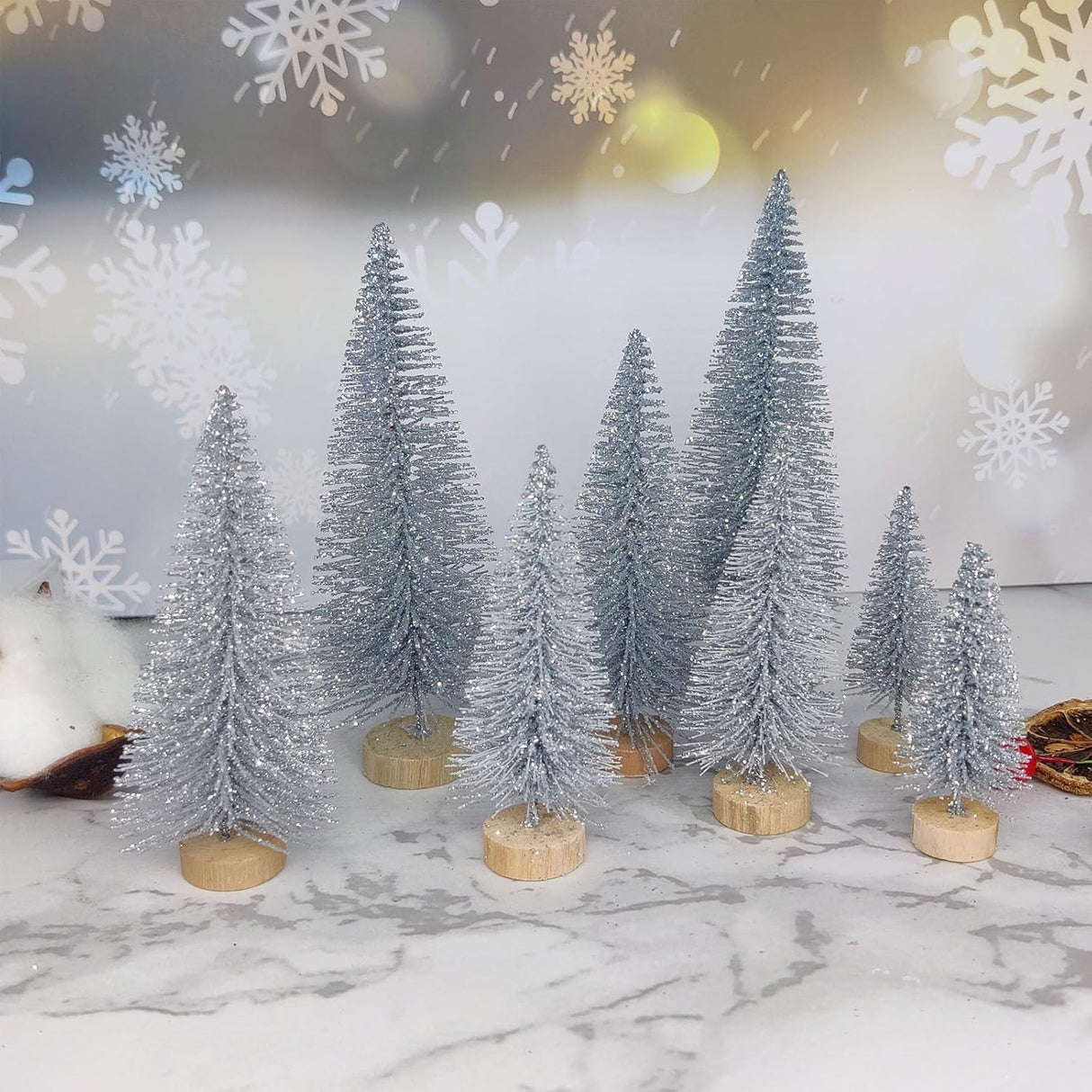 8 Pcs Árboles Navideños Artificiales Miniatura con Base de Madera