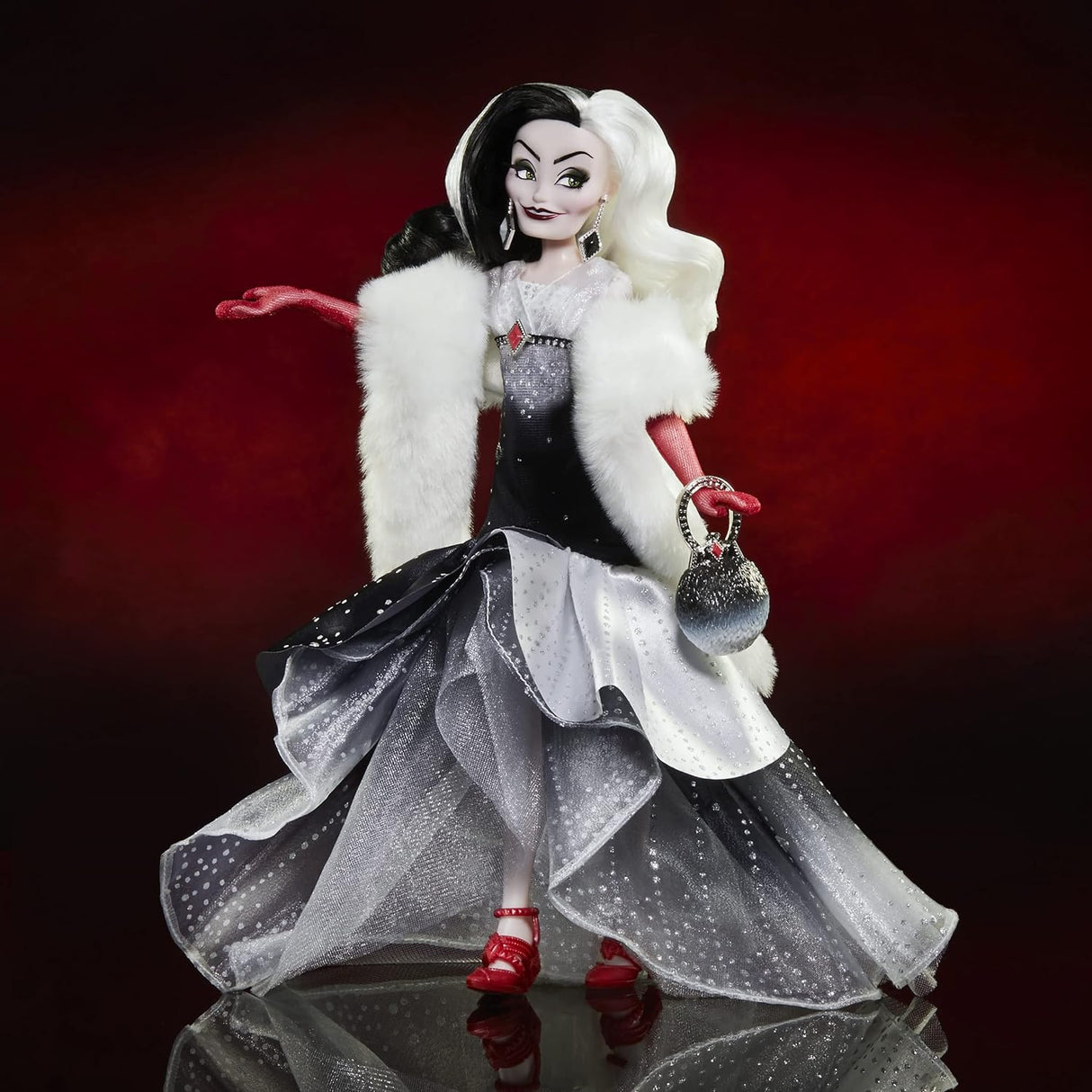 Muñeca Cruella De Vil, Disney, estilo contemporáneo, colección.