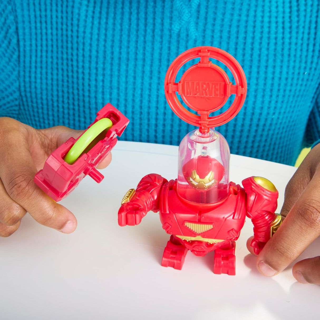 Hidro Pods Hulkbuster Aqua Armor, Juguete Sorpresa para Niños
