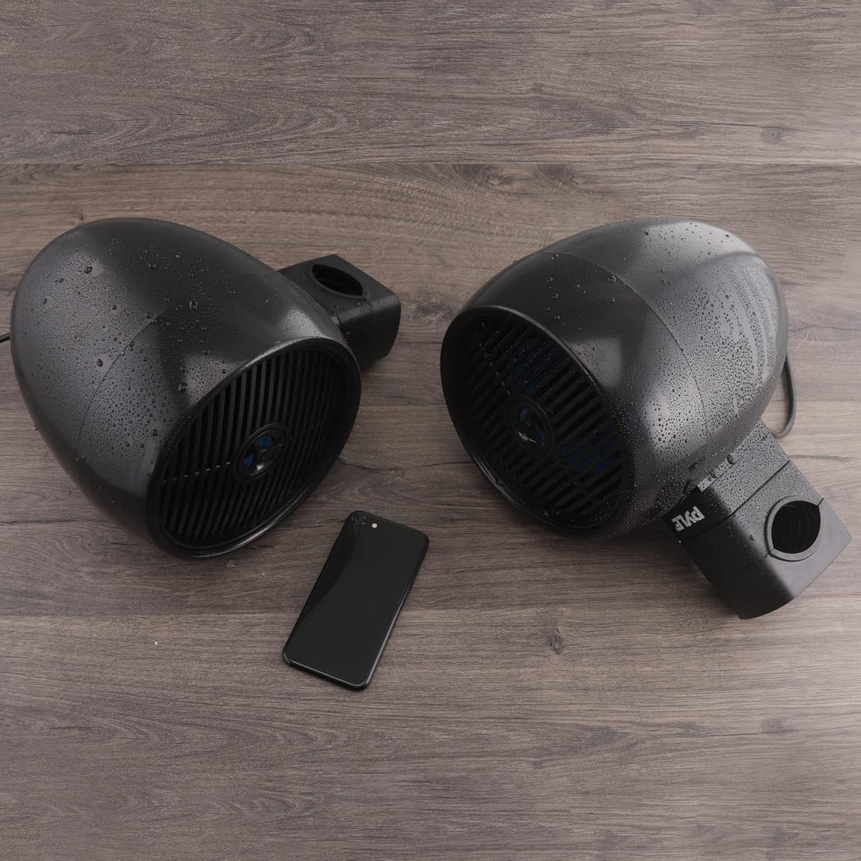 Parlantes todoterreno Bluetooth PYLE PLMRWKBT65BK