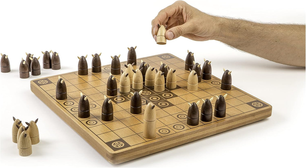 Hnefatafl Juego de Estrategia para Dos Jugadores