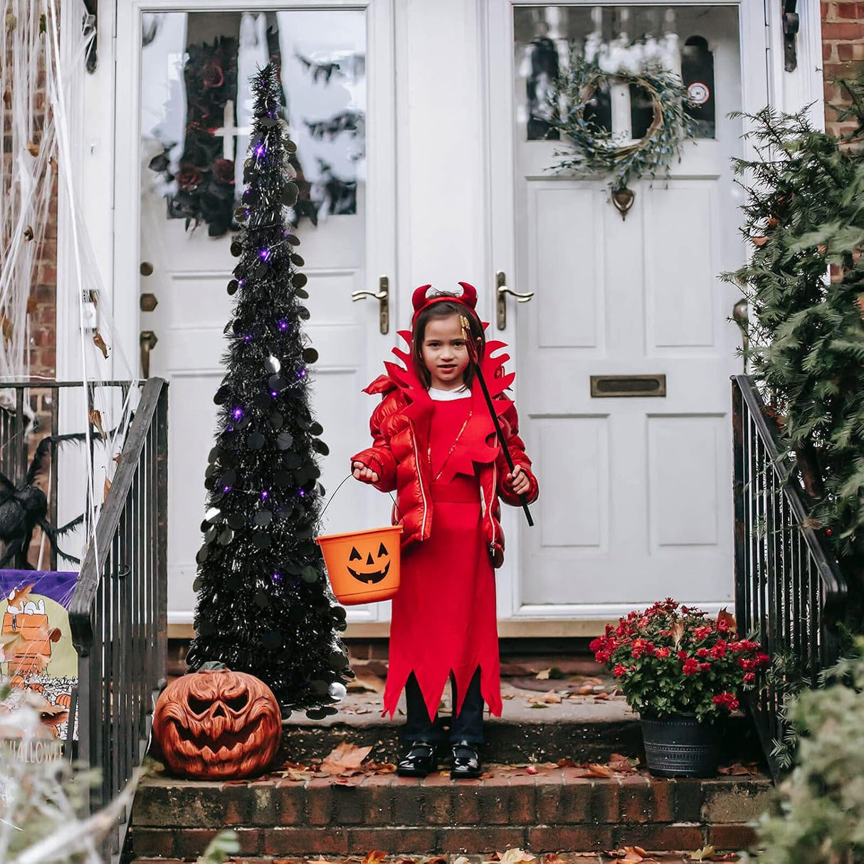 Árbol Artificial Halloween Orgrimmar 5FT con 100 Luces