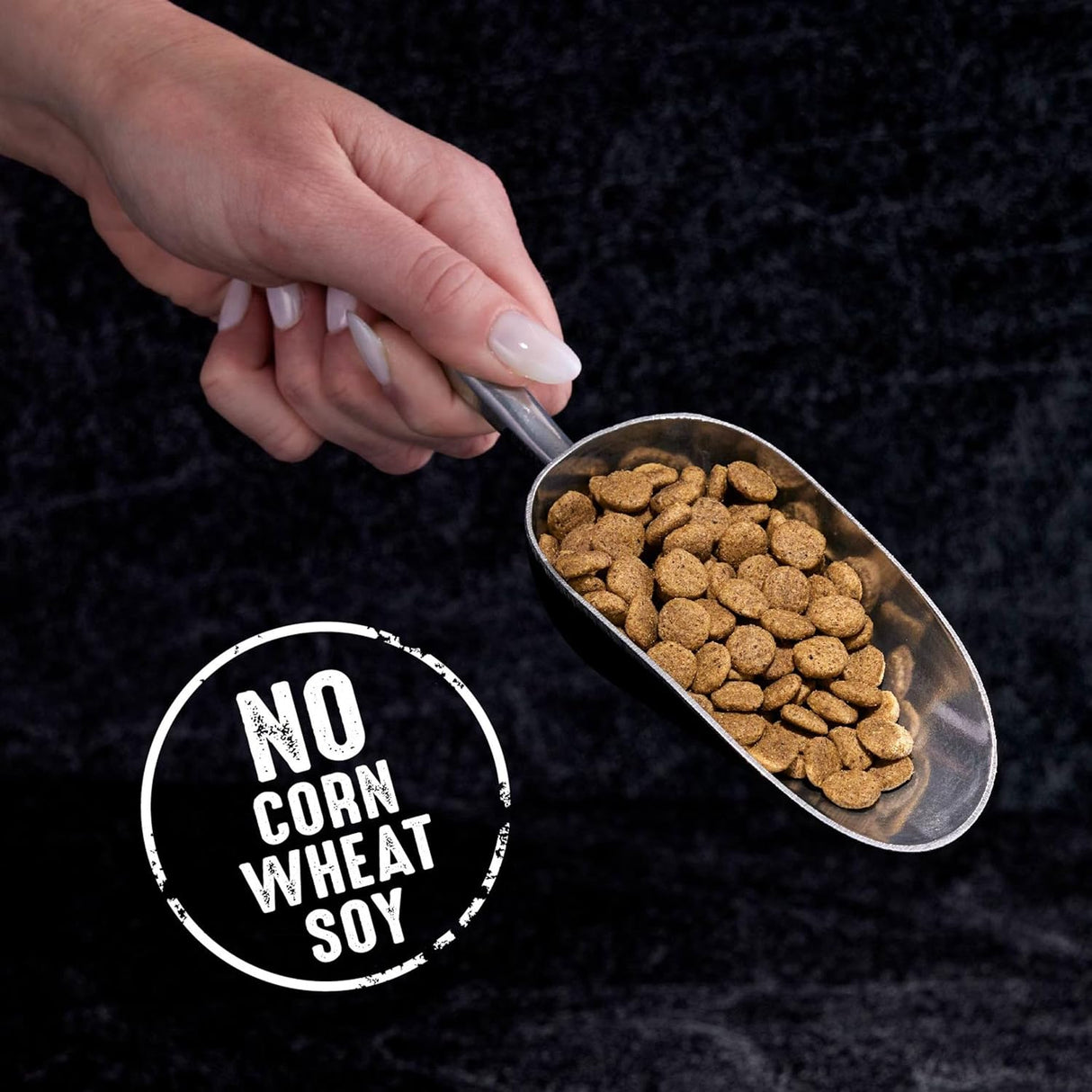 Alimento seco para gatos CRAVE alto en proteína, sin cereales