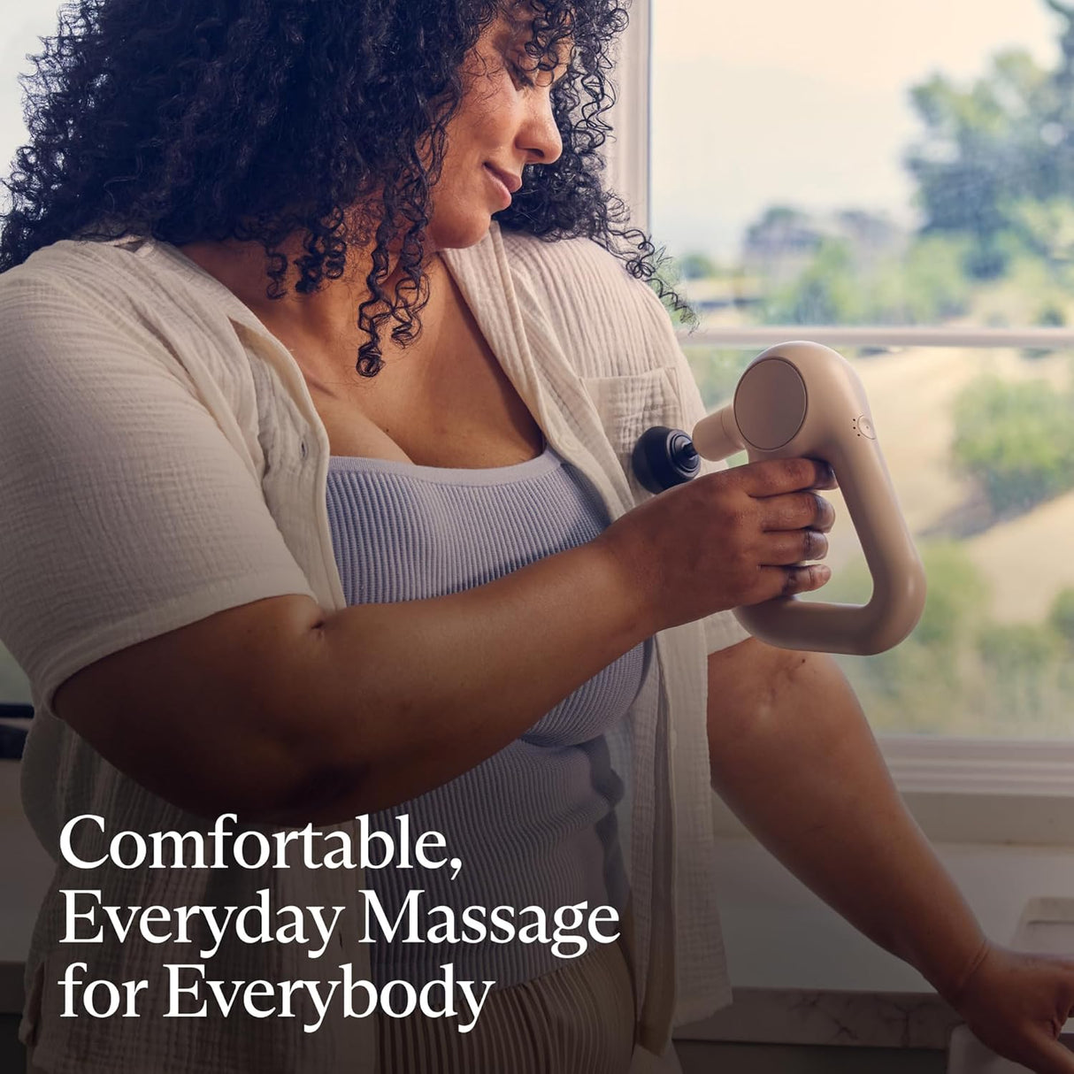 Masajeador TheraGun, portátil y fácil de usar para el dolor.