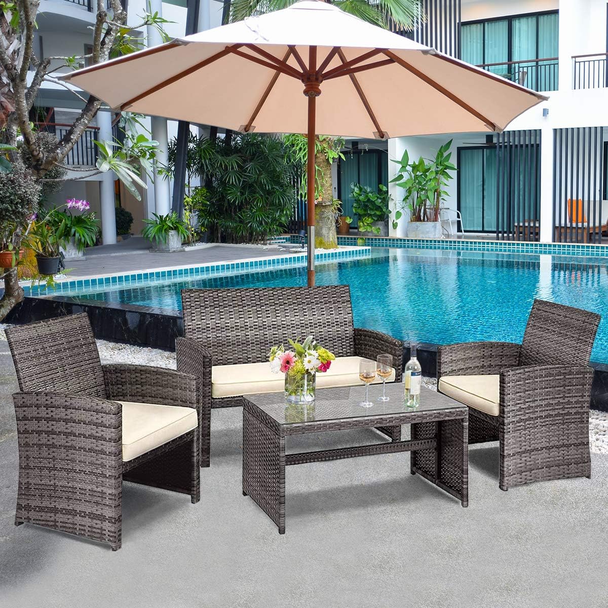 Goplus Juego de muebles de ratán para patio, 4 piezas, sofá y mesa de mimbre para exteriores con cojines suaves y mesa de centro de vidrio templado para balcón, jardín, patio trasero (beige (mimbre de color mixto))