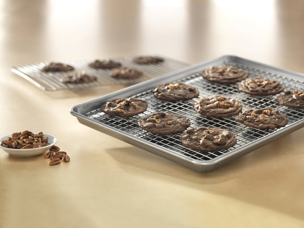 Bandeja para hornear de media hoja y rejilla de enfriamiento