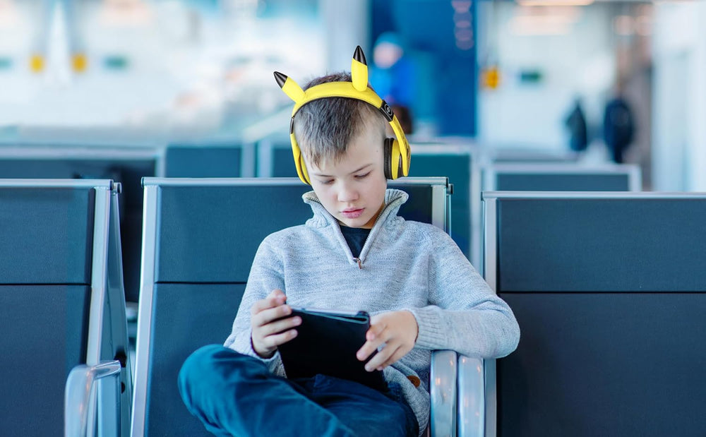 Auriculares Bluetooth eKids Pokémon para Niños, Plegables y Seguros
