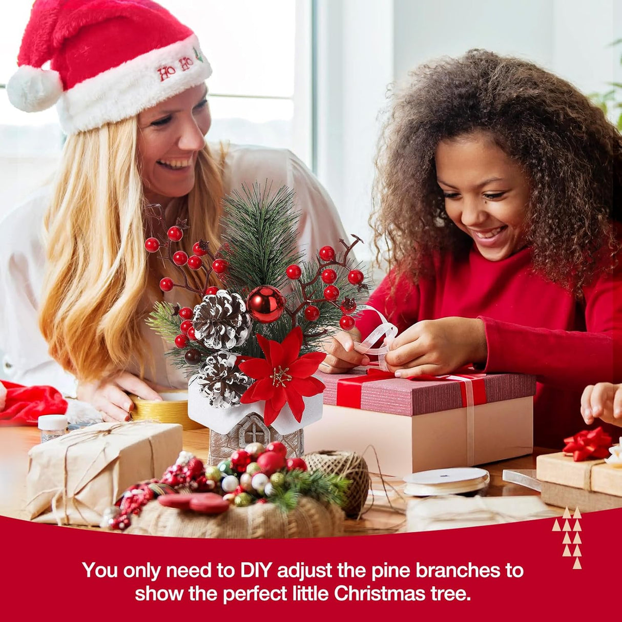 Árbol de Navidad Artificial Hatisan con Decoraciones y Piñas