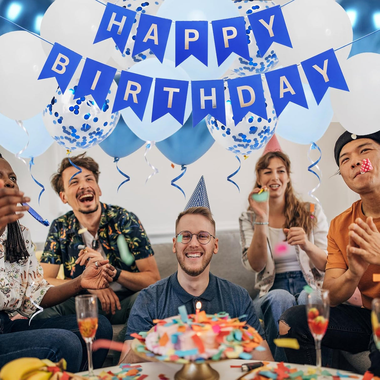 Decoración Cumpleaños Azul con Globos y Cintas para Hombres y Niños