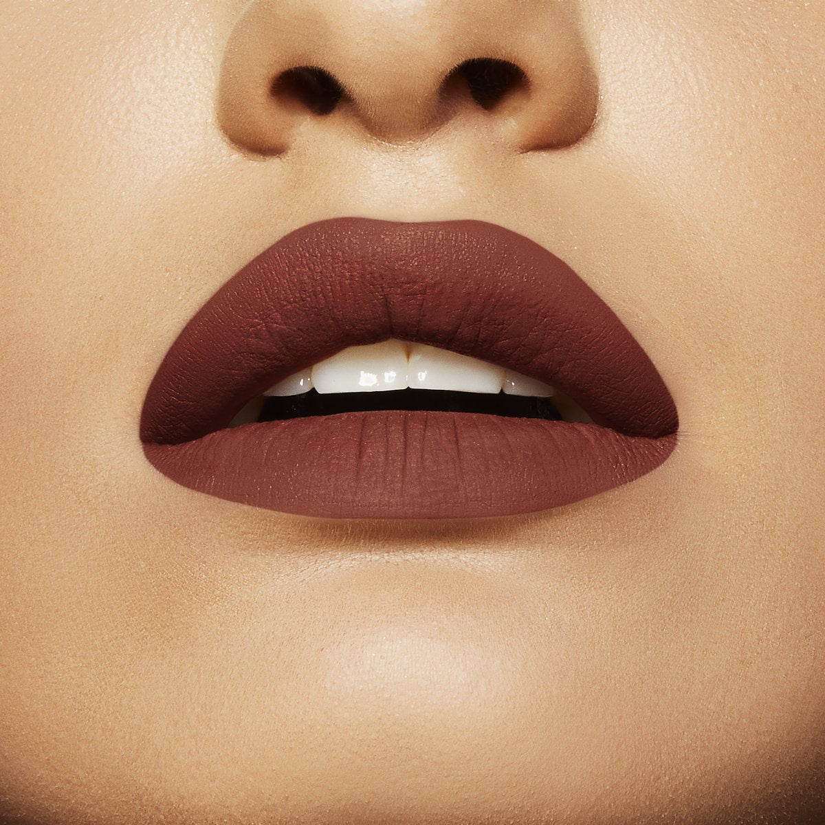 labial líquido mate altamente pigmentado